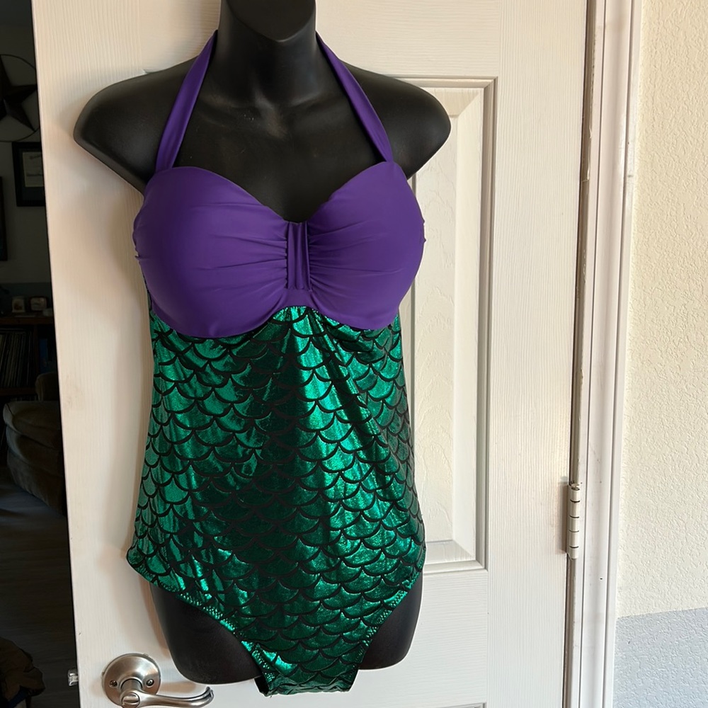 Lora Dew One Piece Mermaid Swimsuit, 3XL (14/16)